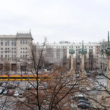Sleepwithus Plac Konstytucji 3