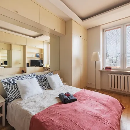 Sleepwithus Plac Konstytucji 3